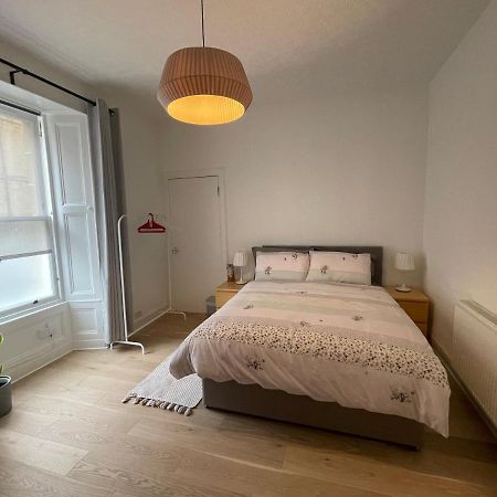 Ground Floor 1 Bedroom Flat In The City Centre Эдинбург Экстерьер фото