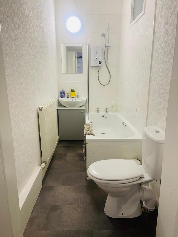 Ground Floor 1 Bedroom Flat In The City Centre Эдинбург Экстерьер фото