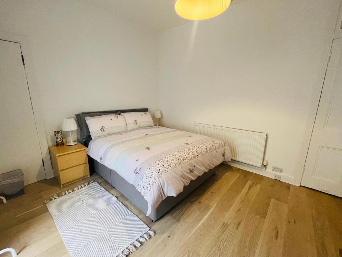 Ground Floor 1 Bedroom Flat In The City Centre Эдинбург Экстерьер фото